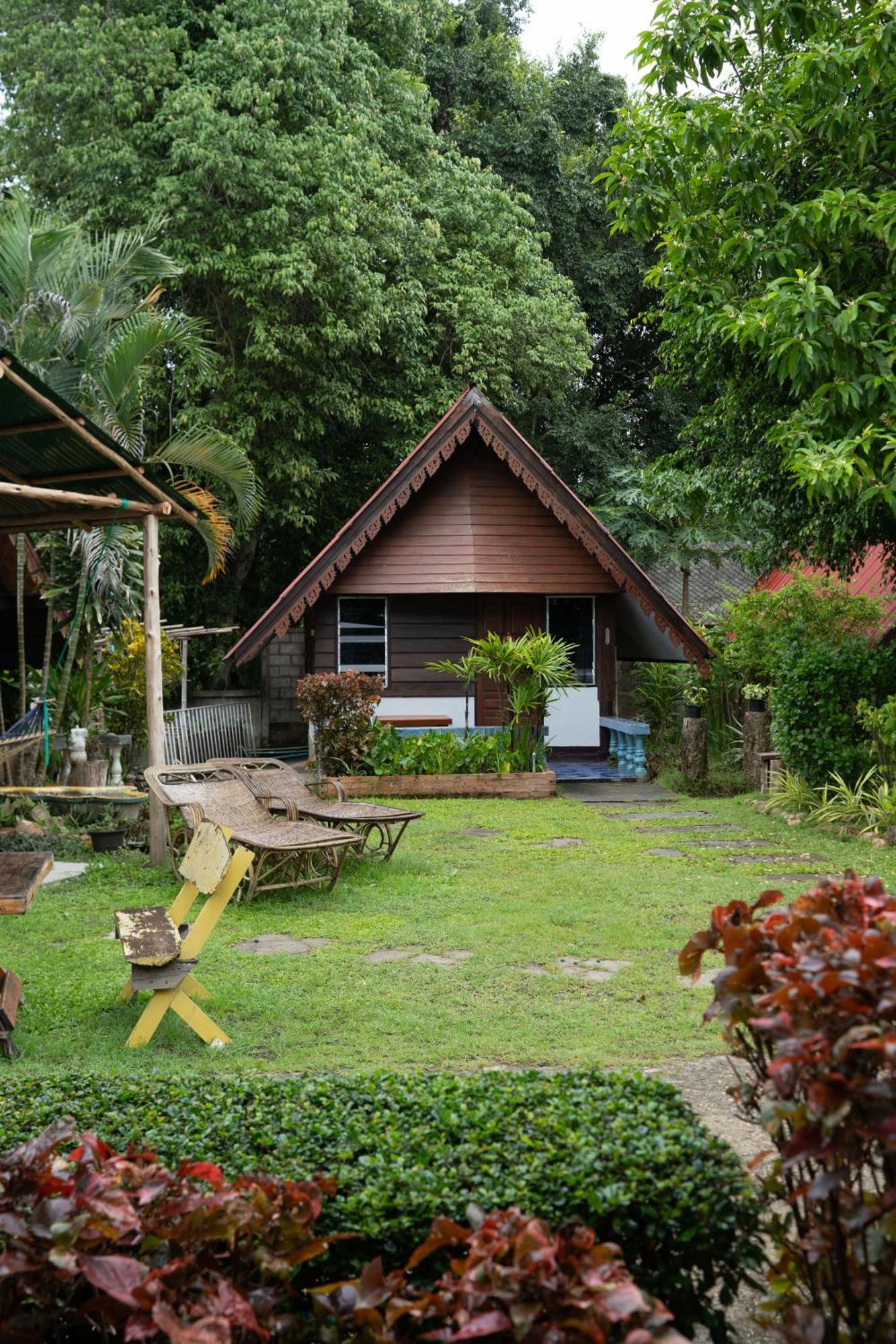 Butterfly Hostel, Pai Exterior photo